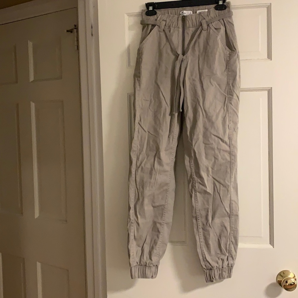 Brand new hollister grey high rise joggers